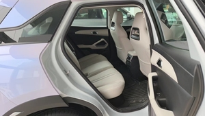 BYD Yuan up SUV électrique d'<span class=keywords><strong>occasion</strong></span> 2025, conduite intelligente, 401 km, <span class=keywords><strong>voiture</strong></span> électrique pour adultes, véhicule de démonstration, 7000 km, batterie haute performance - Product Image 5