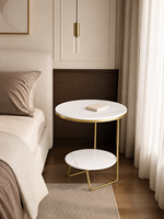 Table d'appoint moderne en pierre frittée, directement de l'usine, avec cadre asymétrique en U fin couleur or champagne et étagère inférieure, mobilier de salon