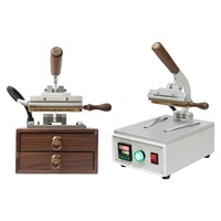 Petite machine de marquage à chaud de bureau avec un ensemble de moules de groupe libre, symboles, numéros, lettres, modèles multiples