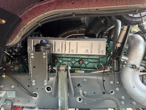 Camión Volquete Usado Sinotruk HOWO 6x4, Camión Volquete Reacondicionado de 10 Ruedas, Camión Volquete de Segunda Mano en Venta, Bajo Kilometraje, Trabajo Pesado - Product Image 4