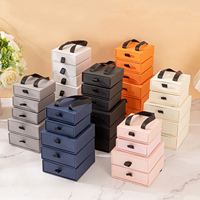 Boîte cadeau écologique en carton ondulé personnalisée en gros, auto-assemblable, avec poignée, pour bagues, boucles d'oreilles, bracelets