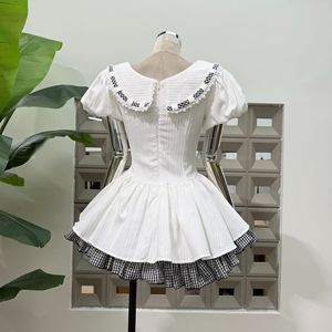 Nuova Collezione Estiva: Abito Corto da Donna con Colletto a Bambola, Fiocco e Maniche a Sbuffo, Stile Giovanile e Dolce - Product Image 4