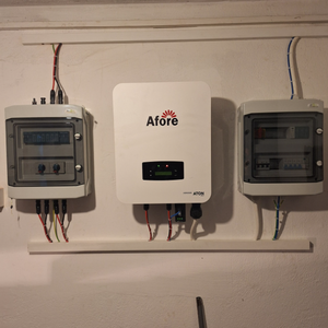 Inversor trifásico de cadena Afore BNT010KTL 10KW IP65 con tamaño compacto para sistemas fotovoltaicos residenciales y comerciales - Product Image 5