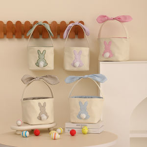 Panier <span class=keywords><strong>de</strong></span> Pâques personnalisé en gros avec nœud, panier à œufs <span class=keywords><strong>de</strong></span> Pâques, panier <span class=keywords><strong>de</strong></span> Pâques en toile avec queue <span class=keywords><strong>de</strong></span> lapin en pompon à carreaux, lapin mignon personnalisé - Product Image 6