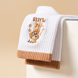 Chaussettes de Pilates antidérapantes personnalisées, chaussettes de yoga antidérapantes taille unique, motif chiot, chaussettes de Pilates antidérapantes - Product Image 3