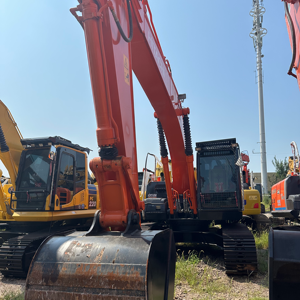 Excavadora Usada HITACHI ZX210LC ZX120 de Tamaño Mediano, 20/12 Toneladas, Piezas Originales de Japón, Buen Estado, Precio Competitivo - Product Image 1