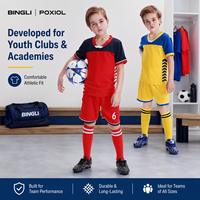 Tenues de football personnalisées pour jeunes, maillots et shorts, équipes personnalisées pour clubs et académies au Canada avec noms et numéros sublimés