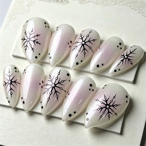 30 Uñas Postizas de Navidad Color Aurora Púrpura Almendradas, Minimalistas con Diseño de Copos de Nieve y Puntos, para Salón, Manualidades y Fiestas - Product Image 1
