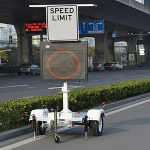 Xách tay LED biến tin nhắn dấu hiệu giao thông chỉ hiển thị màn hình VMS Trailer - Product Image 1