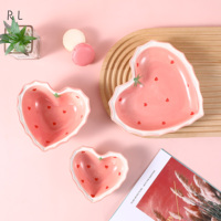 Série rose Vaisselle chinoise de haute valeur, ensembles de vaisselle à la fraise, vaisselle mignonne pour filles