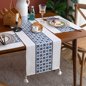 2021 מודרני מעצב סיטונאי Boho סגנון פרח רץ שולחן חתונה מסיבת פרח הדפסת יוקרה כותנה ארוג שולחן רץ - Product Image 4