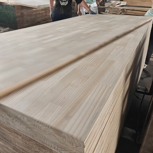 Planches <span class=keywords><strong>de</strong></span> <span class=keywords><strong>bois</strong></span> <span class=keywords><strong>de</strong></span> pin radiata écologiques, sans nœuds, à placage droit. - Product Image 5