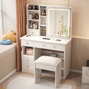 Coiffeuse moderne éclairée, réglable et extensible, bon marché, <span class=keywords><strong>en</strong></span> MDF, avec grand miroir LED, table de maquillage, vente <span class=keywords><strong>en</strong></span> gros - Product Image 1