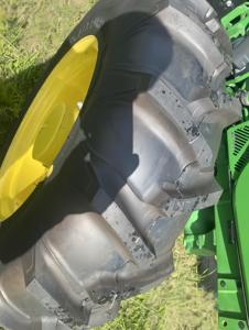 Tractor Utilitario John Deere 5090E 2019, Motor PowerTech de 90HP, Tractor Agrícola MFWD con Transmisión PowrReverser para Trabajos de Carga - Product Image 3