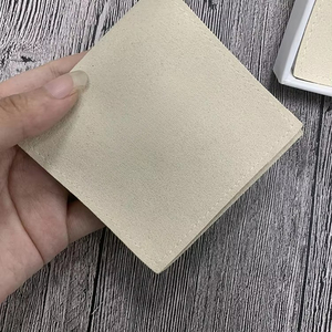 Pochette d'emballage pour bijoux en microfibre avec logo personnalisé, avec boîte à tiroir, 8 cm x 8 cm, beige - Product Image 1