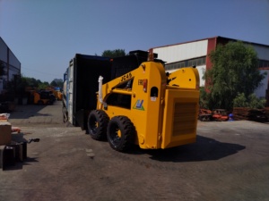 JC50 TS50 Crawler Skid Machine Manufacturer 0.7 Ton Hydraulic pilot <b>Control</b> Skid Loader Replaceable EPA Engine Skid Steer Loader - Product Image 4