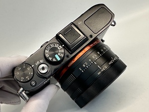 Appareil photo de voyage Sony Cyber-shot DSC-RX1R de haute qualité avec objectif 35 mm F2 - Product Image 4