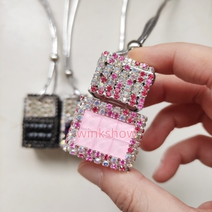WinkShow Factory Price <b>Mini</b> Size <b>Perfume</b> Diffuser for Car Hotel 10ml New Style Glass Bottle Rhinestone Car Aromatherapy Pendant - Product Image 5