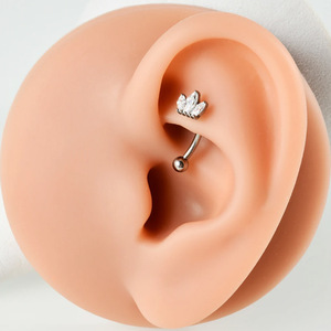 Piercing en titane plaqué pour sourcil, cœur, étoile, couronne, barbell incurvé 16G pour oreille et nez, bijoux ASTM F136 - Product Image 4
