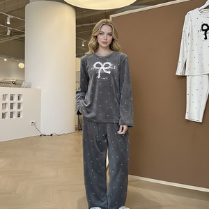 Conjunto de Pijamas de Mujer de Felpa de Color Sólido de Lujo, Ropa de Dormir Transpirable y Cálida, Pantalones Largos, Traje para Invierno, Regalo, Estilo Dulce - Product Image 2