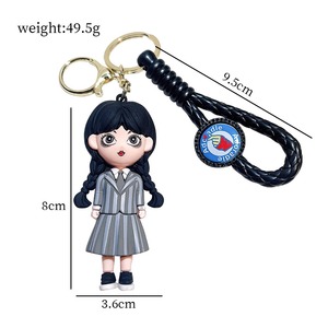 Porte-clés personnalisé en PVC 3D, série horreur et comédie, figurine style Wednesday, breloque de sac, cadeau promotionnel en caoutchouc - Product Image 4