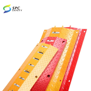 High Quality Cheap Manual One Way Speed Bump Metal Speed Breaker Steel Tyre <strong>Spikes</strong> Deflater Tire Killers <strong>Barrier</strong> - Product Image 3