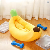 Lit pour animaux de compagnie moderne en forme de banane, nid pour chien, coussin moelleux et chaud, décoration créative pour la maison et le salon