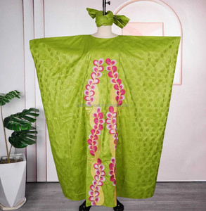Nouvelle Arrivée 2026 – <span class=keywords><strong>Robe</strong></span> Longue Décontractée Africaine <span class=keywords><strong>Boubou</strong></span> à Motifs Floraux en <span class=keywords><strong>Bazin</strong></span> Brocart pour l'Été et l'Automne - Product Image 5