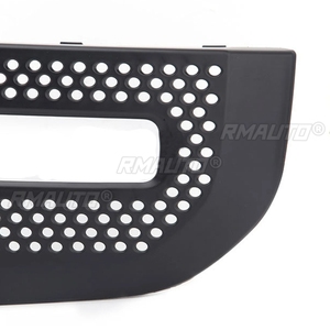 Para Land Rover Defender 90 110 2020-2022, un Par (Izquierdo y Derecho) de Cubiertas para Faros Antiniebla, Rejilla de Bisel, Negro Mate, LR129431 LR129432 - Product Image 5