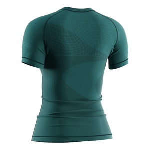 Camiseta de Protección Solar para Mujer, Confeccionada con Tela de Secado Rápido de Primera Calidad, Ofrece Protección UV y Comodidad Transpirable para Deportes Acuáticos y de Combate - Product Image 3