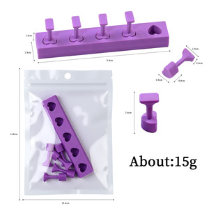 Support en plastique pour faux <span class=keywords><strong>ongles</strong></span> en forme de cœur, inspiré du Mochi Dopamine, non magnétique, outil de pratique DIY pour débutants, pas cher - Product Image 2
