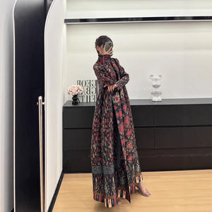 Miyake 2026 Nuevo Diseño de Alta Gama, <span class=keywords><strong>Bata</strong></span> Larga Holgada y Adelgazante, <span class=keywords><strong>Juvenil</strong></span> y a la Moda, Superventas, para <span class=keywords><strong>Mujer</strong></span>, Estilo Informal de Verano, Estilo Abaya - Product Image 3