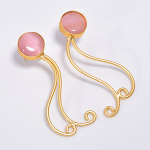 Boucle d'oreille en laiton plaqué or 14k pierres précieuses fabricant de bijoux pierres précieuses en laiton fait à la main fournisseur unique de bijoux en pierres précieuses en laiton - Product Image 4