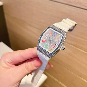 Reloj de negocios de tendencia de moda de alta calidad, venta al por mayor, reloj de lujo, correa de cuero, reloj de cuarzo para mujer, pantalla de puntero - Product Image 2