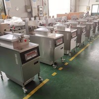 Friteuse à pression électrique/gaz haute productivité en acier inoxydable avec filtration d'huile automatique, style KFC