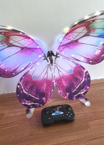 Drone papillon moderne et romantique RC avec lumière pour livraison de alliances, fêtes, concerts, spectacles sur scène - Vente en gros - Product Image 6