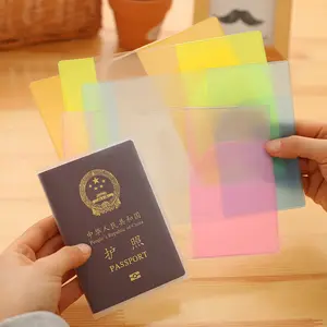 Voyage Transparent coloré Couverture de Porte-Passeport Portefeuille EN PVC Transparent Porte-Cartes D'IDENTITÉ Porte-Cartes De Crédit Étui