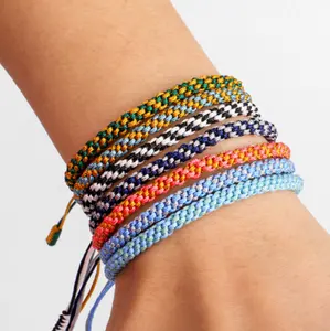 Pulseras gruesas de macramé multicolor para hombre y mujer, pulsera tejida trenzada con patrón de maíz, pulsera anudada con cordón de la suerte