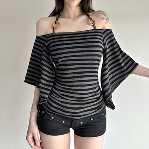 Camiseta de verano a rayas vintage para mujer, con hombros descubiertos, cuello halter con anillo, manga murciélago, media manga, top informal de ajuste holgado Y2K - Product Image 3