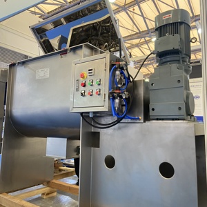 Mezclador de alimentos industrial de acero inoxidable de 1000kg, máquina mezcladora de polvo, licuadora de cinta - Product Image 4