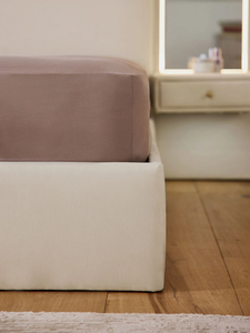 Cama Otomana Tapizada de Chenilla Relajante Modelo Oyster <span class=keywords><strong>Mia</strong></span> con Mesitas de Noche y Espejos con Luces - Product Image 4