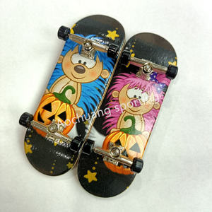 Nouveau Mini touche Skateboard bois doigt <span class=keywords><strong>Skate</strong></span> camion Fidget jouets jeux pour enfants fabriqués à partir d'érable - Product Image 6