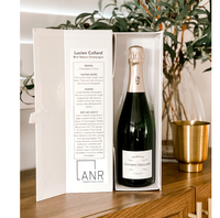Boîtes en carton carrées de luxe personnalisées avec technique de gravure pour l'emballage de cadeaux de vin, de champagne et de vodka - Design tendance