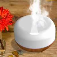Diffuseur d'huiles essentielles ultrasonique électrique grande capacité 500 ml, humidificateur d'arômes à brume froide avec LED 7 couleurs et finition bois pour maison et hôtel