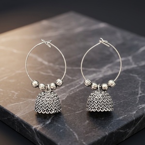 Boucles d'oreilles créoles en laiton faites à la main, qualité export, tendance, plaquées oxydées - Cadeau pour femme - Product Image 3