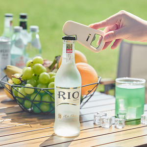 Abridor de Botellas Magnético de Silicona, Lindo y Creativo, Abridor de Botellas de Cerveza para el Hogar, Multifuncional - Product Image 2