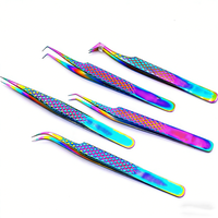 Pince à épiler transfrontalière haute précision à motif diamanté, recourbe-cils en forme de reine à 7 angles avec plumes dorées