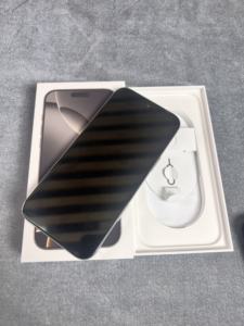 Venta al Por Mayor de iPhones 16, 16 Plus, 16 Pro, 16 Pro Max Usados y Desbloqueados Calidad A+, 6.9 Pulgadas, 1 TB, 2 Tarjetas SIM, LTE, Teléfonos Celulares Móviles - Product Image 2