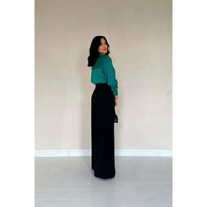 Pantalon large à taille haute noir en tissu crêpe respirant pour femmes - Product Image 1