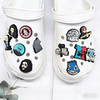 HY Accessoires de chaussures en EVA souple en PVC, série Game of Thrones, breloques personnalisées avec logo DIY, livraison rapide en 7 jours